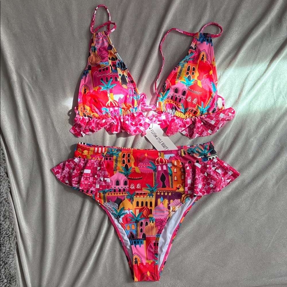 Colorful Patterned Bikini Set Medium - Picture 4 of 7
